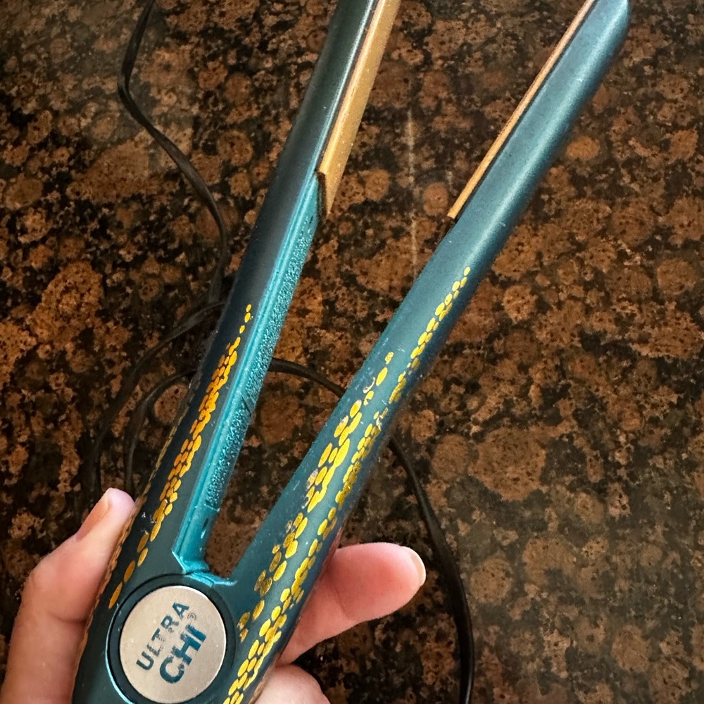Ultra Chi 1” Flat Iron